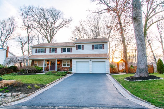 105 Briar Road Nanuet Colonial for sale